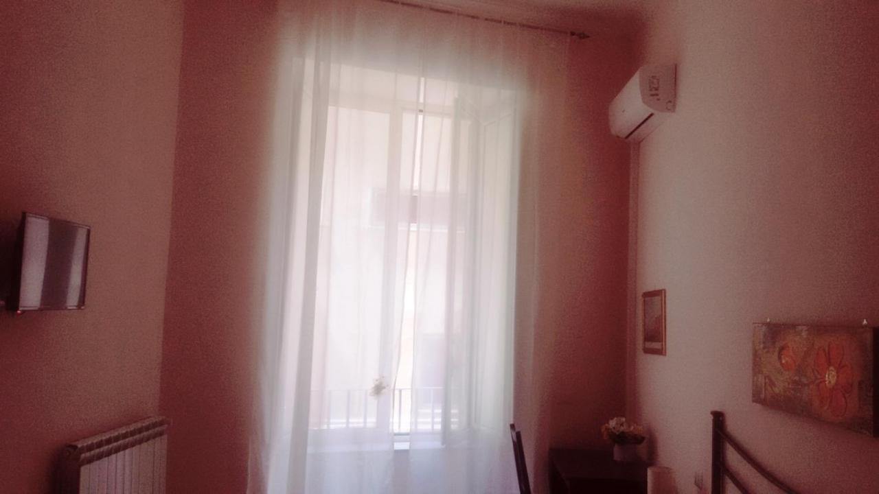 Bed & Breakfast Domusrealstella Napoli