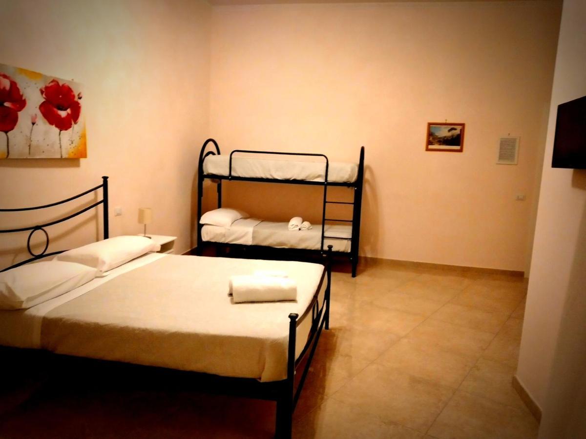 Bed & Breakfast Domusrealstella Napoli